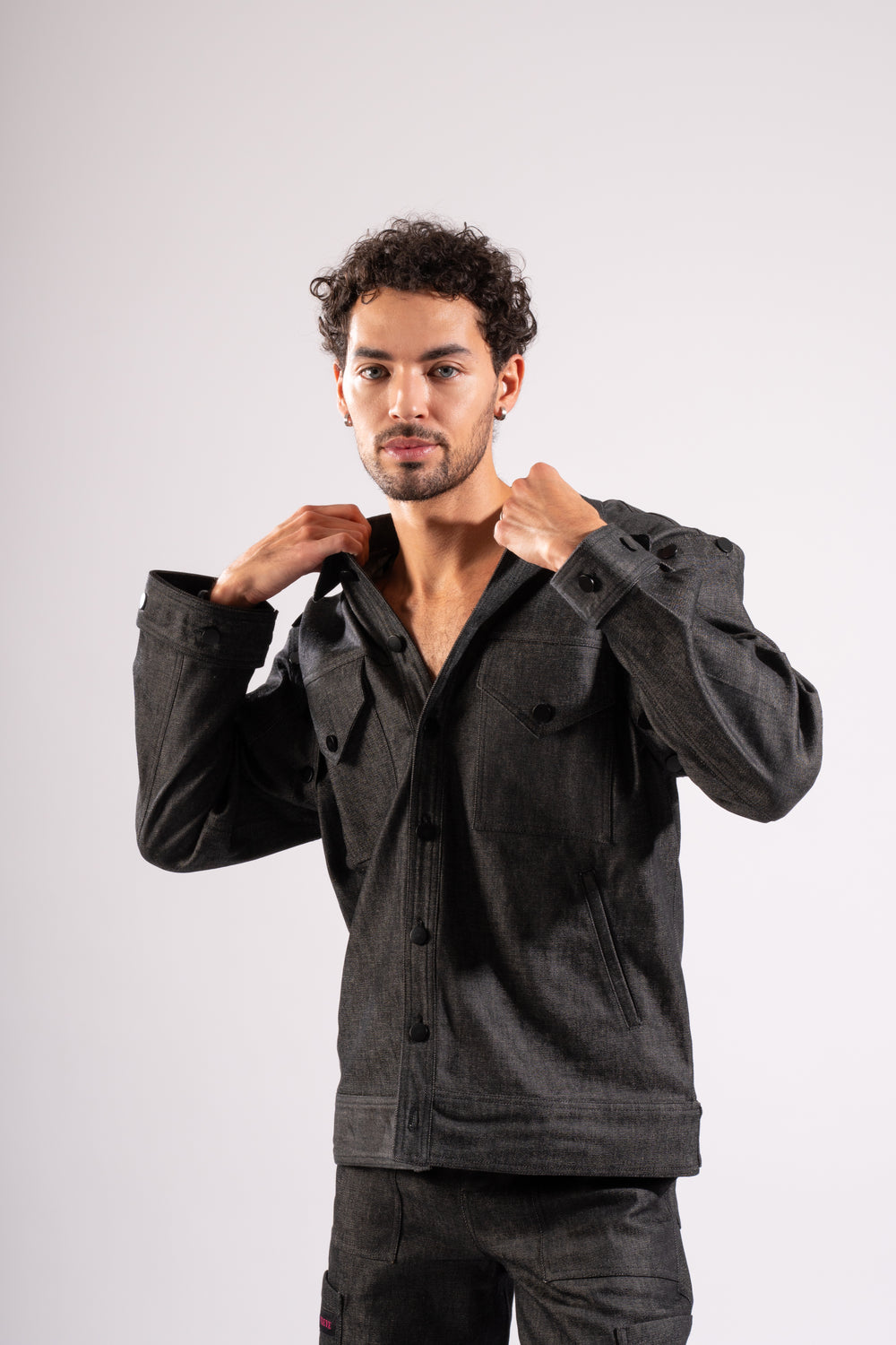 Black Detachable Sleeves Denim Shirt – FLEYE